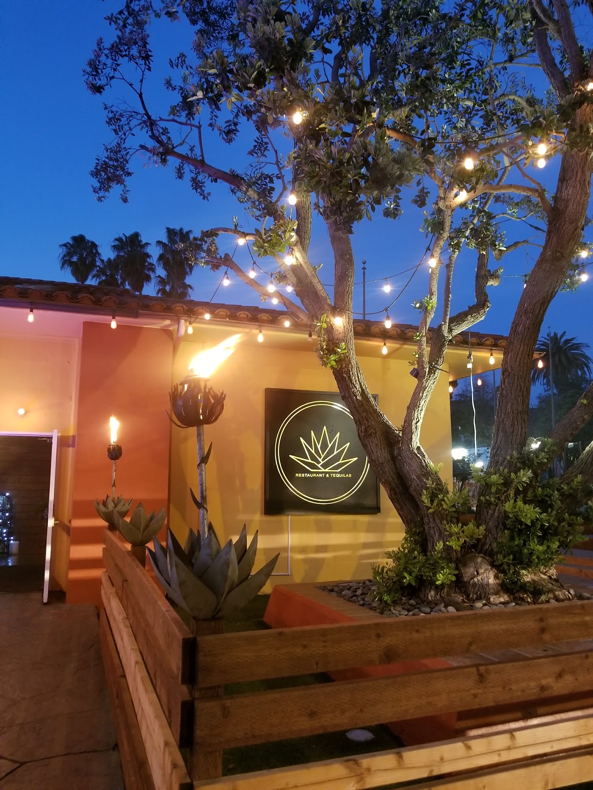 31b86fd408d74afb5dfde51f71ff4f28.jpg Downtown Ventura